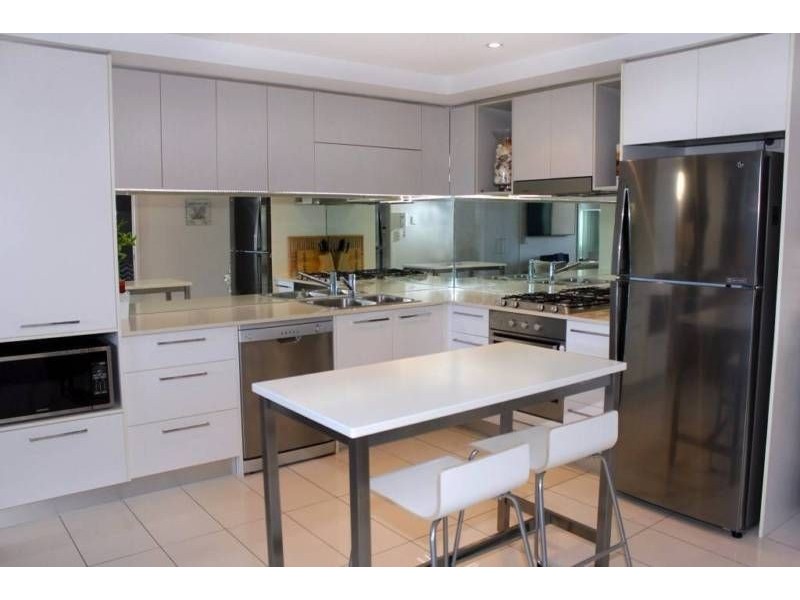 Biggera Waters QLD 4216