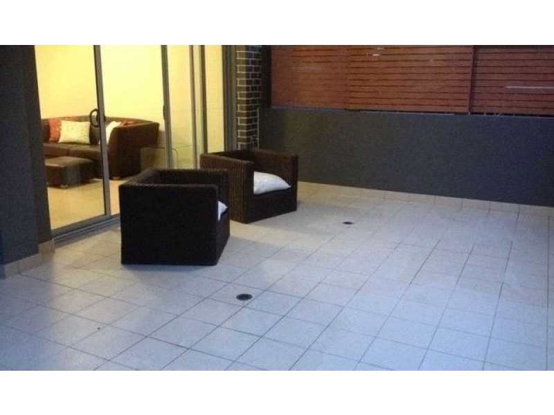 1 Nield Avenue, Greenwich NSW 2065