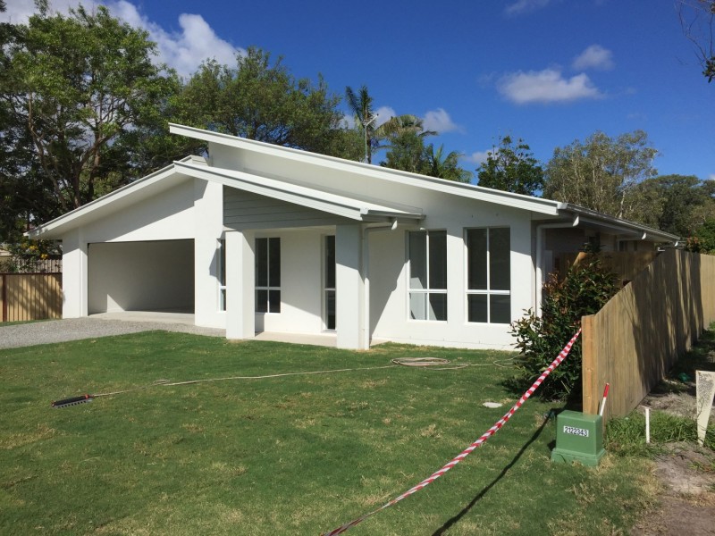 36 Stradbroke St, Redland Bay QLD 4165