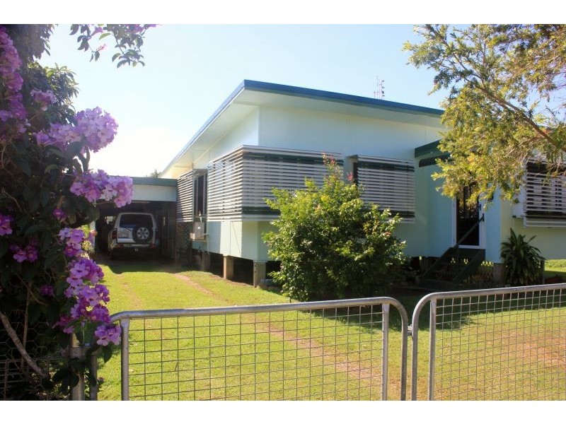 8 Pine Street, Forrest Beach QLD 4850