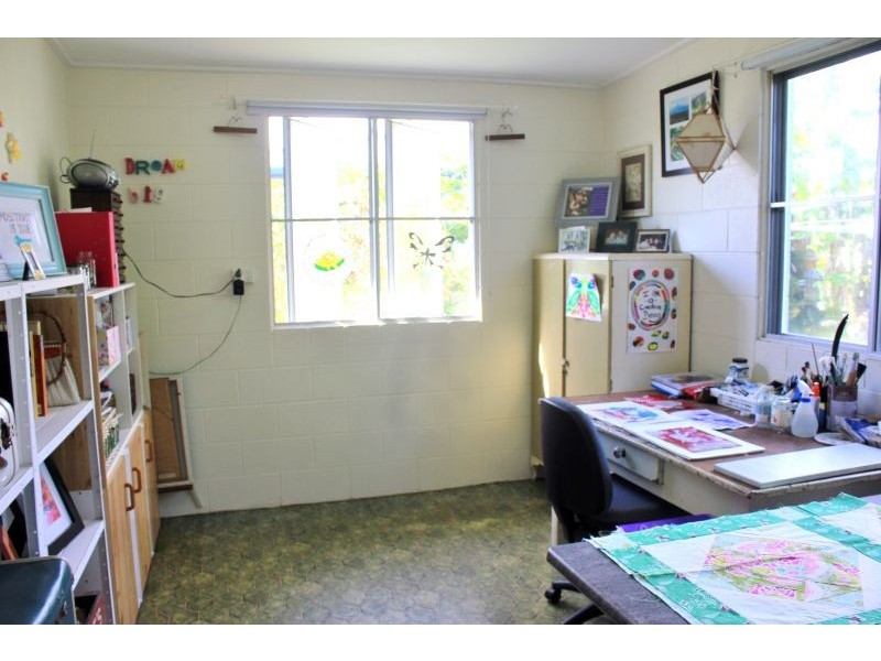 8 Pine Street, Forrest Beach QLD 4850