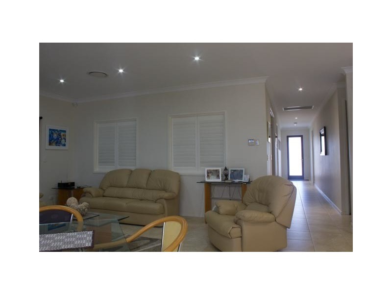 43 Parkway Crescent, Murrumba Downs QLD 4503