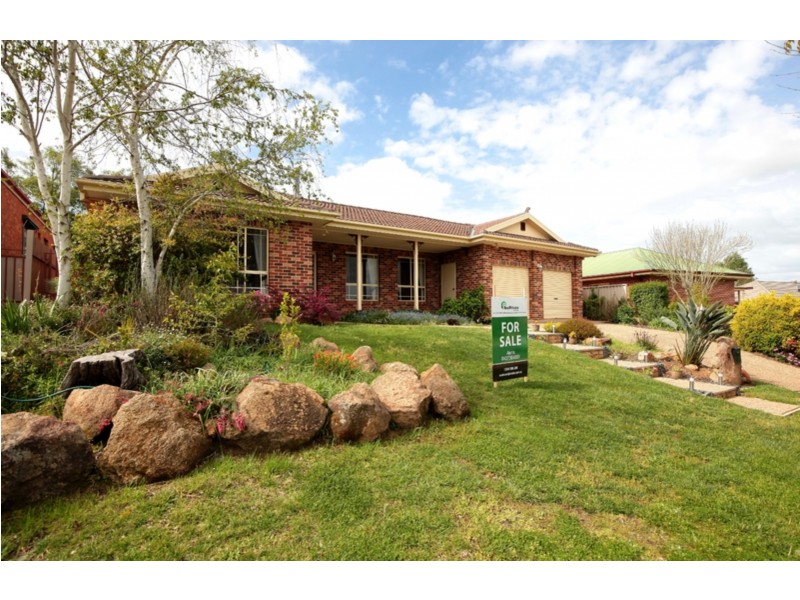 5 Derwent Ave, Tatton NSW 2650