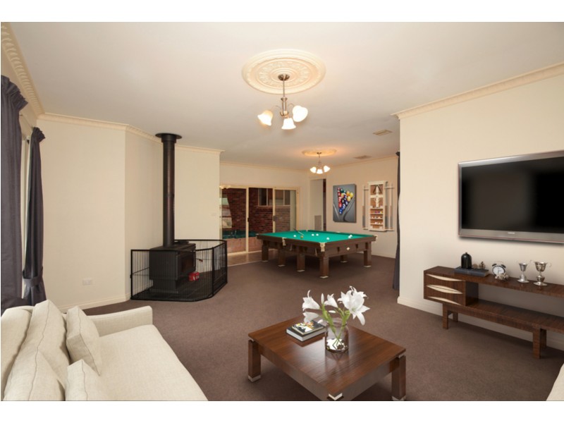 5 Derwent Ave, Tatton NSW 2650