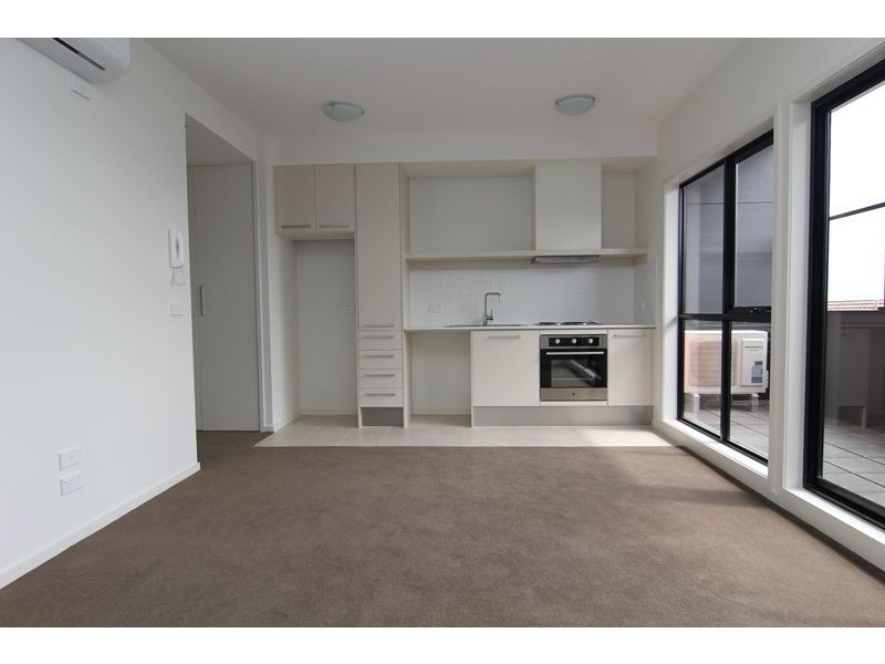 10 Bruce Street, Box Hill VIC 3128