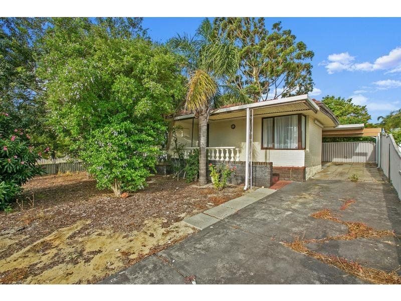 22 Keeley Way, Girrawheen WA 6064