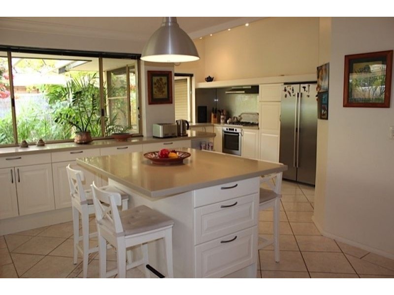 8 Inwood Place, Murdoch WA 6150