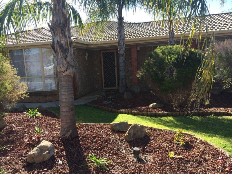 16 Pineridge Drive, Blakeview SA 5114