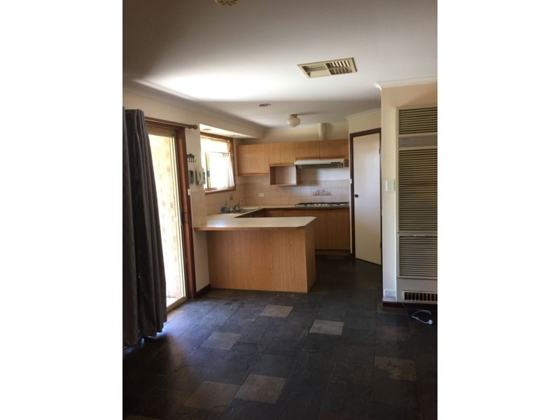 16 Pineridge Drive, Blakeview SA 5114