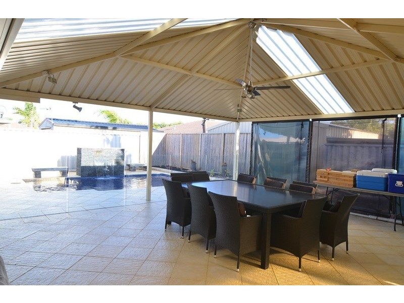 11 Belmont Close, Port Kennedy WA 6172