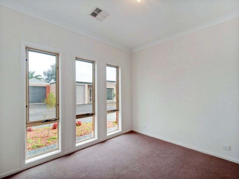D/12 York Street, Northfield SA 5085