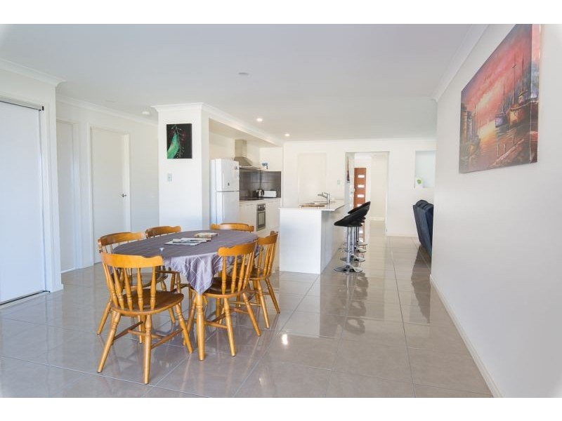 13 Meadows Close, Black Head NSW 2430