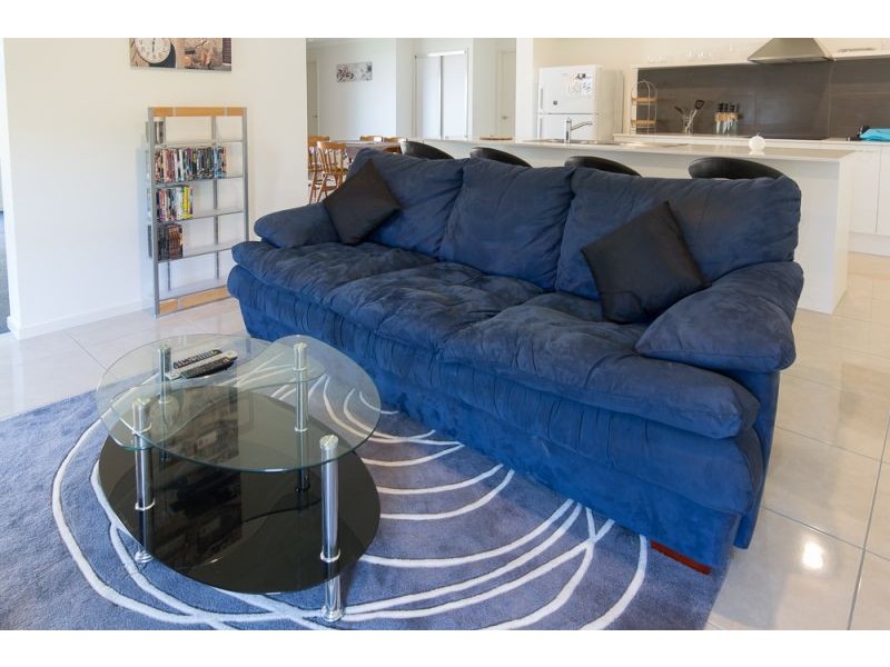 13 Meadows Close, Black Head NSW 2430