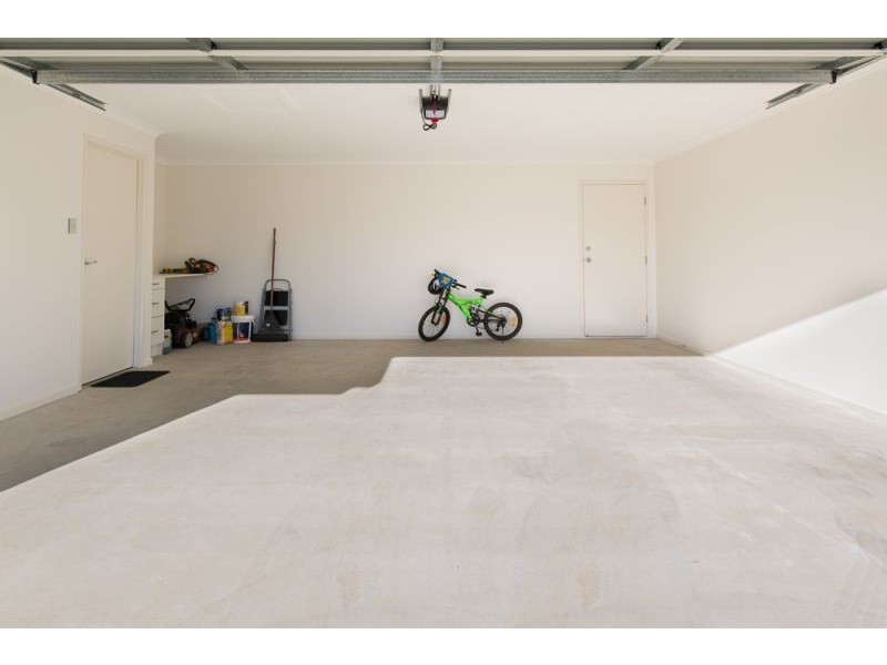 13 Meadows Close, Black Head NSW 2430