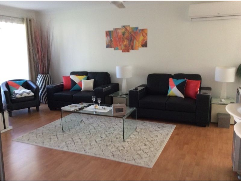 63/2-6 Ghilgai Road, Merrimac QLD 4226