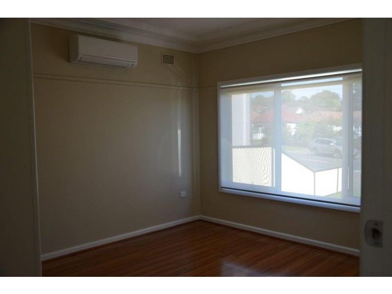 13 Bonds Road, Riverwood NSW 2210