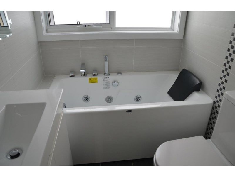 13 Bonds Road, Riverwood NSW 2210