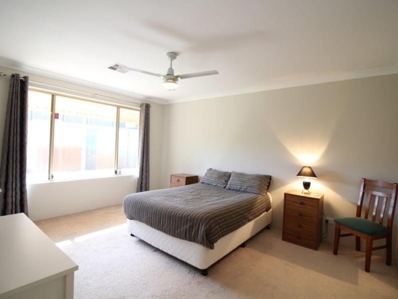 20  Malabor Mews, Halls Head WA 6210