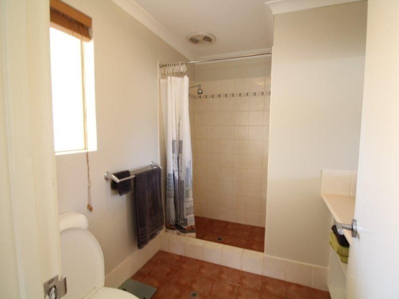 20  Malabor Mews, Halls Head WA 6210