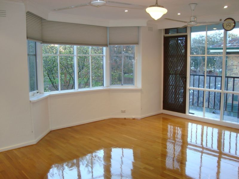 3/10 Parkside Street, Elsternwick VIC 3185