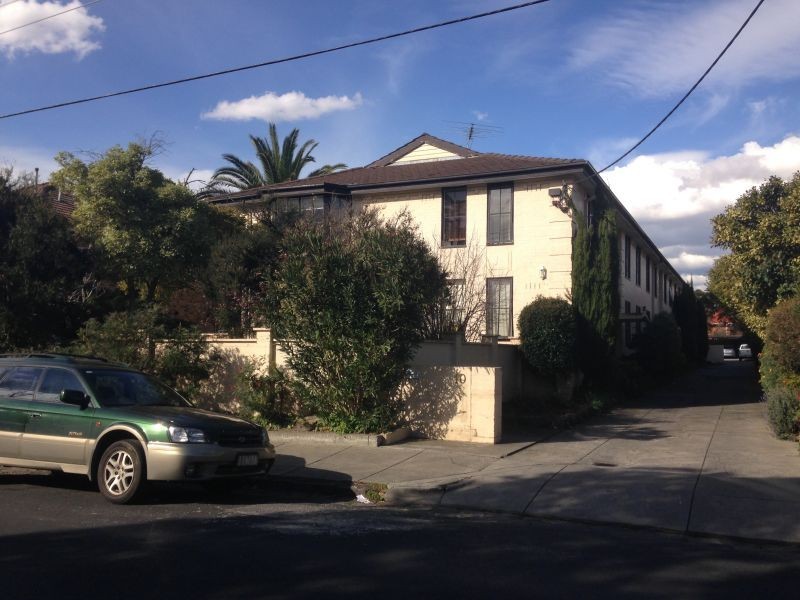 3/10 Parkside Street, Elsternwick VIC 3185