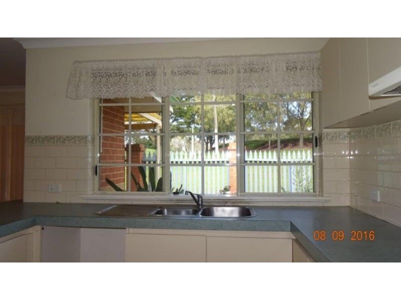 1B Newcomen Road, Stirling WA 6021