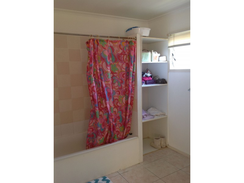 19 Gidya Ave, Bongaree QLD 4507