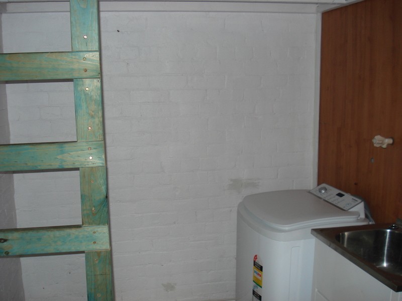 102 Summers St, Perth WA 6000