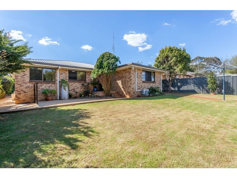 6 Angus St, Rangeville QLD 4350