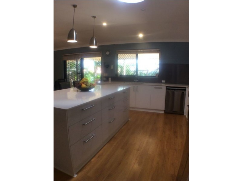 17 Woodcroft Place, Mount Richon WA 6112