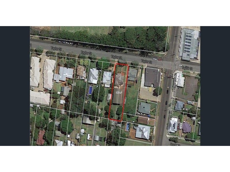 106 Taylor Street, Newtown QLD 4350