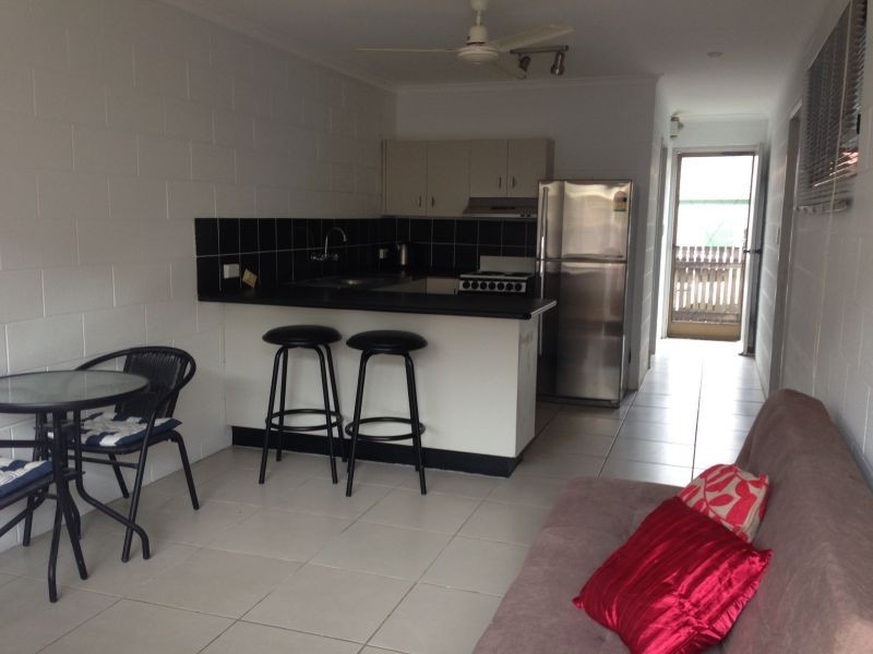 2/10 East Gordon Street, Mackay QLD 4740