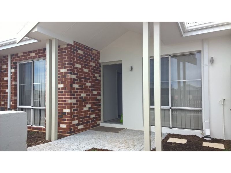 66 Trethowan Promenade, Alkimos WA 6038