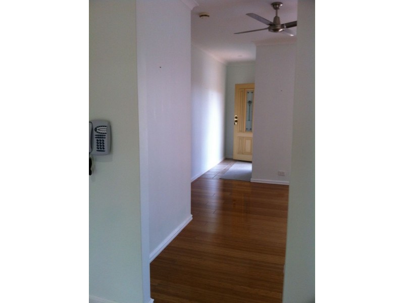 6/7 Brooks Street, Kalamunda WA 6076