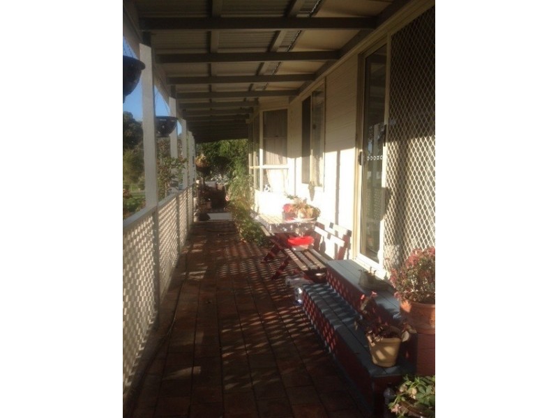 11 Watson Avenue, Lucindale SA 5272