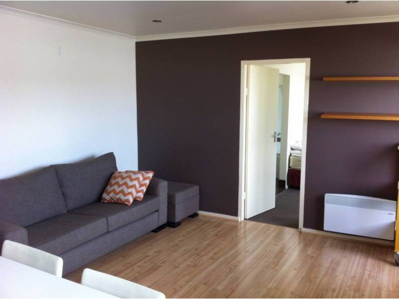 9/844 Lygon St, Carlton North VIC 3054