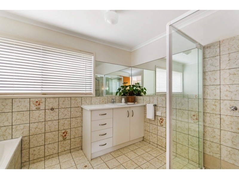 37  Plover Street, Peregian Beach QLD 4573