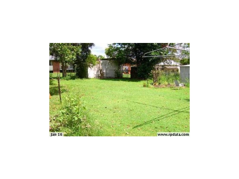 12 Maryanne Street, Riverview QLD 4303