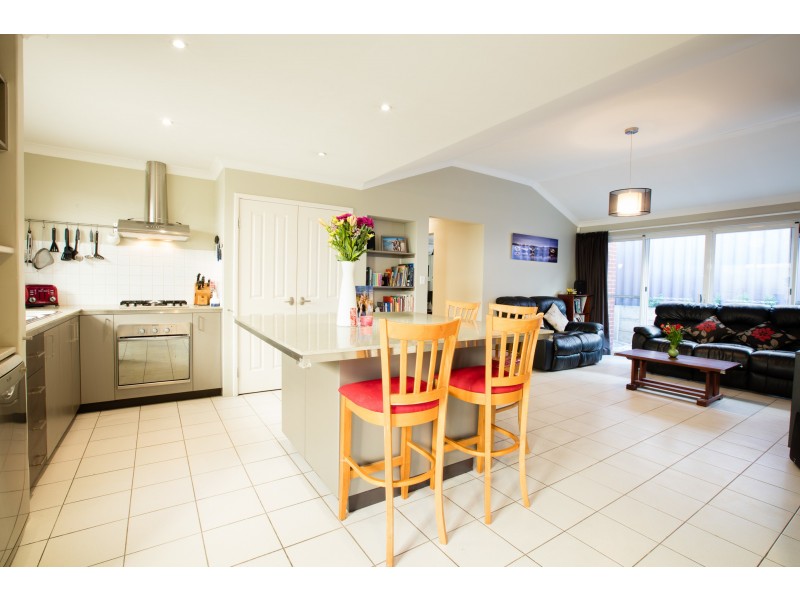 14 Bone Street, St James WA 6102
