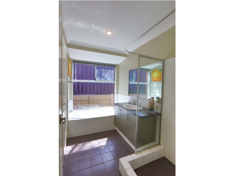14 Bone Street, St James WA 6102