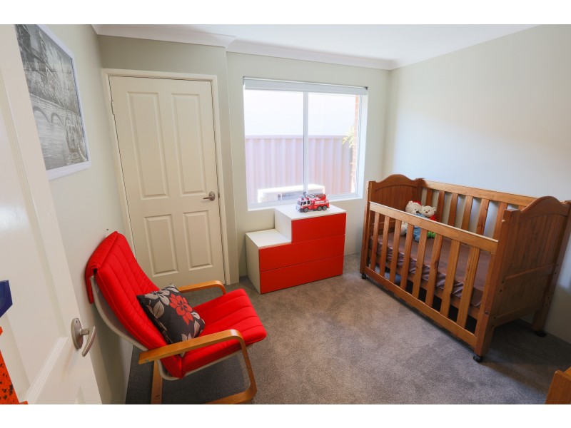 14 Bone Street, St James WA 6102