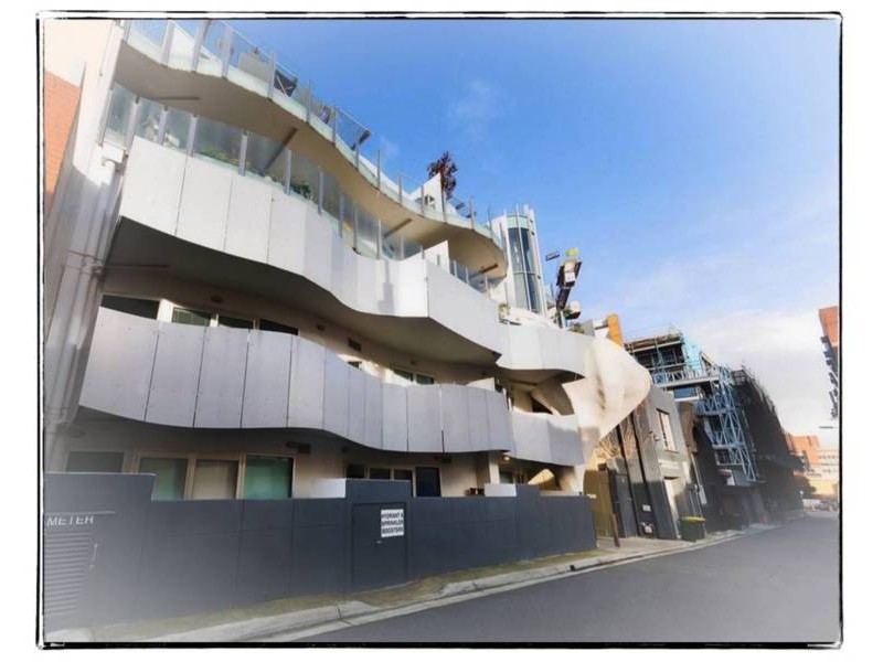 Carlton VIC 3053