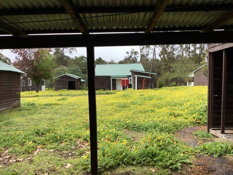 12 Nyamup Rd, Dingup WA 6258