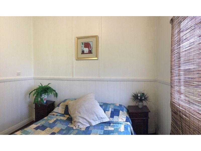 12 Nyamup Rd, Dingup WA 6258