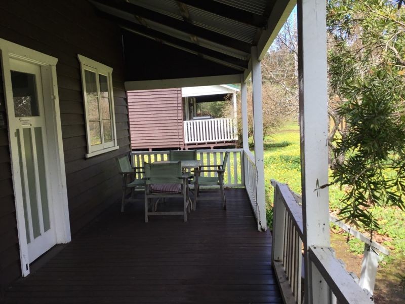 12 Nyamup Rd, Dingup WA 6258
