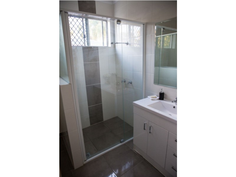 224 Upper Miles, Kelso QLD 4815