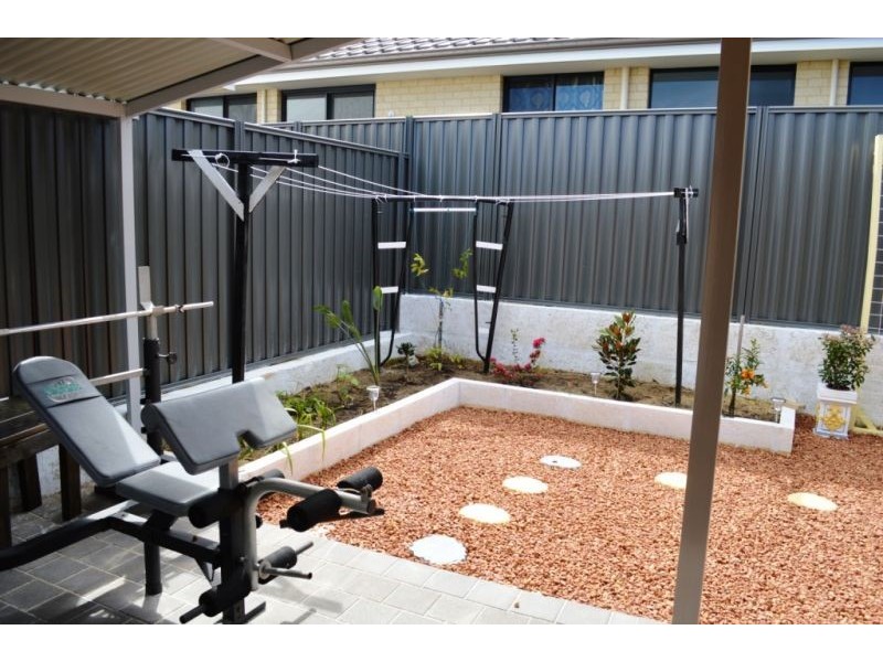 38 ELDERFLOWER St, Banjup WA 6164