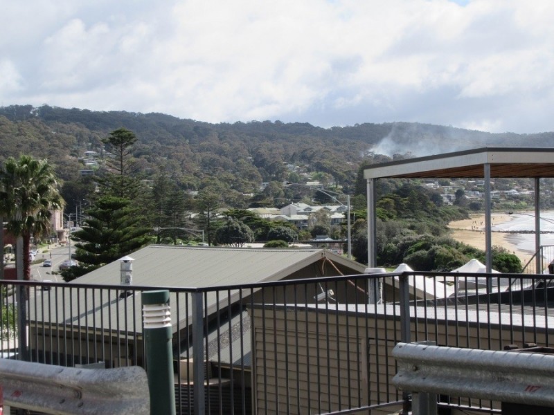 15/3 Bay St, Lorne VIC 3232