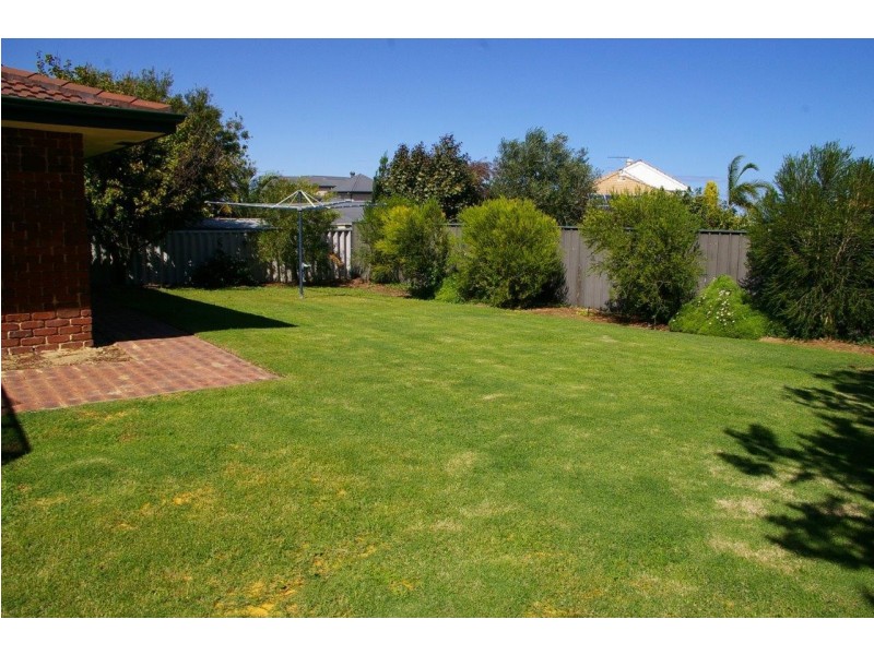 19 Fireball Way, Ocean Reef WA 6027