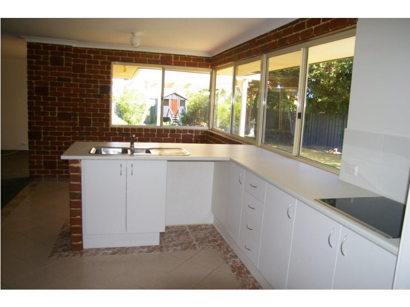 19 Fireball Way, Ocean Reef WA 6027